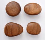 NordicPebble Elegance – Skandinavischer Massivholz Wandhaken ohne Bohren
