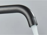 Waschbeckenmischer in edlem Schwarz oder gebürstetem Gold – Einhebelarmatur für modernes Badezimmer