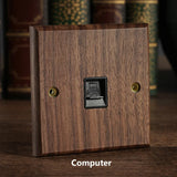 VintageWalnut Lux Switch – Massivholz Wandschalter