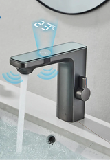 AquaSense Pro – Berührungslose Smart-Waschtischarmatur mit Digitalanzeige in Weiß