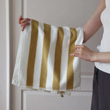 StripeElegance Luxe Baumwollhandtuch – Gestreiftes Premium-Handtuch in Hotelqualität