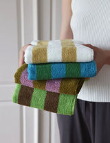 StripeElegance Luxe Baumwollhandtuch – Gestreiftes Premium-Handtuch in Hotelqualität