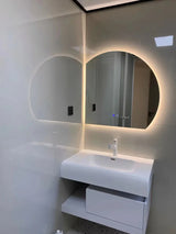 LumiArc Halbkreis LED Wandspiegel – Moderner Badezimmerspiegel