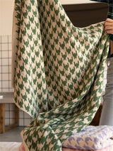 CottonHound Elegance – Vintage Gesichtstuch | 100% Baumwolle | Hahnentritt Jacquard Design
