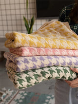 CottonHound Elegance – Vintage Gesichtstuch | 100% Baumwolle | Hahnentritt Jacquard Design