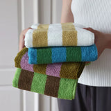 StripeElegance Luxe Baumwollhandtuch – Gestreiftes Premium-Handtuch in Hotelqualität