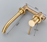 GoldFlex Wandarmatur Waschbecken – Drehbarer Wasserhahn Messing | Gebürstetes Finish | Moderne Mischbatterie