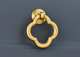 FloraVita Elegance – 2er Set Messing Möbelknöpfe in Vierblatt-Form