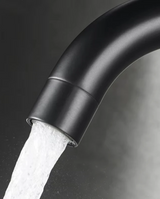 Elegante Einhebelarmatur mit Rundauslauf und Drehfunktion in Schwarznickel