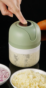 KleinChef USB Mini-Küchenzerkleinerer – Kabelloser Allrounder