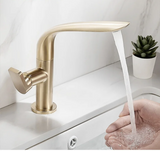 Velora SwingFlow Waschtischarmatur – Schwenkbarer Premium Wasserhahn