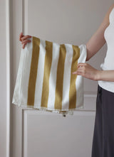 StripeElegance Luxe Baumwollhandtuch – Gestreiftes Premium-Handtuch in Hotelqualität
