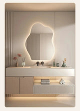 LumaForm LED-Designer-Wandspiegel – Skandinavischer Minimalismus mit Unregelmäßiger Form für Bad, Schlafzimmer & Wohnzimmer