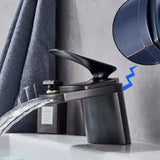 Wasserfall Waschtischarmatur aus Messing