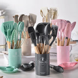 GourmetPro – 12-teiliges Premium Kochutensilien-Set aus Silikon & Holz