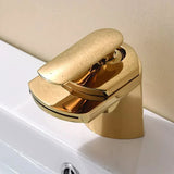 Wasserfall Waschtischarmatur aus Messing