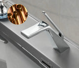 Schlichte Design-Waschtischarmatur mit Einhebelmischer