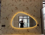 LumaArt LED-Badezimmerspiegel – Designer-Wandspiegel mit LED-Beleuchtung & Unregelmäßiger Form