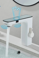 AquaSense Pro – Berührungslose Smart-Waschtischarmatur mit Digitalanzeige in Weiß