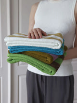StripeElegance Luxe Baumwollhandtuch – Gestreiftes Premium-Handtuch in Hotelqualität