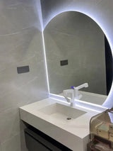 LumiArc Halbkreis LED Wandspiegel – Moderner Badezimmerspiegel