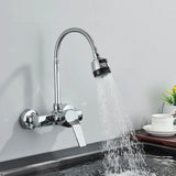 Moderne Küchenwandarmatur mit schwenkbarem Flexauslauf und Zweifach-Wasserfunktion