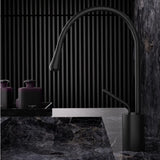 AurumLine Waschtischarmatur – Roségold Wasserhahn Messing | Schwenkbarer Waschbeckenhahn | Moderne Mischbatterie