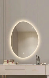 NovaGlow LED Designer Spiegel – Unregelmäßiger Badezimmerspiegel