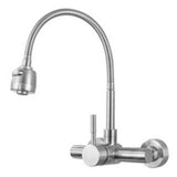Moderne Küchenwandarmatur mit schwenkbarem Flexauslauf und Zweifach-Wasserfunktion