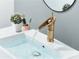 AntikFlow Waschtischarmatur Bronze – Wasserfall Wasserhahn Messing | Einhebel Mischer | Klassisches Badezimmer Highlight