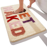 NudeCloud Comfort – Fluffy Mikrofaser Badematte | Antirutsch | “Get Naked” Design