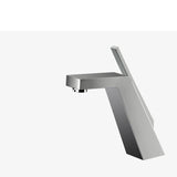 Schlichte Design-Waschtischarmatur mit Einhebelmischer