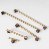 NordLuxe TimberGrip – Premium Möbelgriff & Knopf in Bronze-Messing mit Walnussholz-Akzent