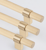 LineaLux Gold – Premium Möbelgriff aus Massivmessing in Antik & Gebürstetem Gold
